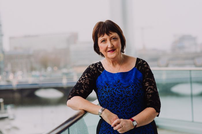 Ce soir notre invitée pour ce Gaulín sera la grande chanteuse traditionnelle Máire Ní Chéileachair