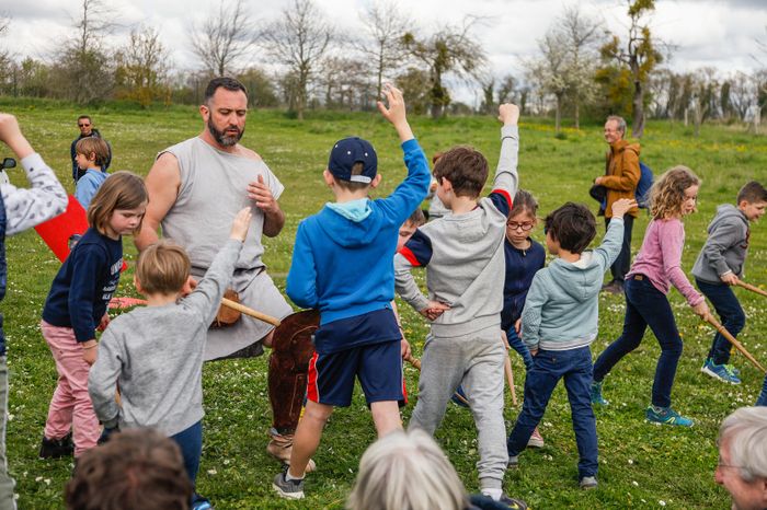 Découvrez pas à pas les différentes étapes de la carrière d'un gladiateur et participez à l'entrainement !