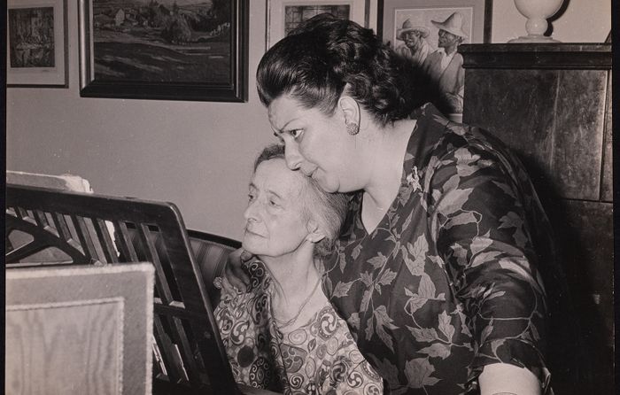 Un programme musical qui commémore les 50 ans de la disparition de l’une des sopranos les plus remarquables du XXᵉ siècle, cantatrice et professeur de chant d’une certaine… Montserrat Caballé !