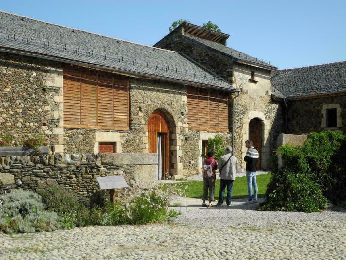 Visite guidée du Musée de Cerdagne - Ferme Cal Mateu et de son jardin potager d'altitude. Durée environ 1h. Pas de supplément sur le billet d'entrée.