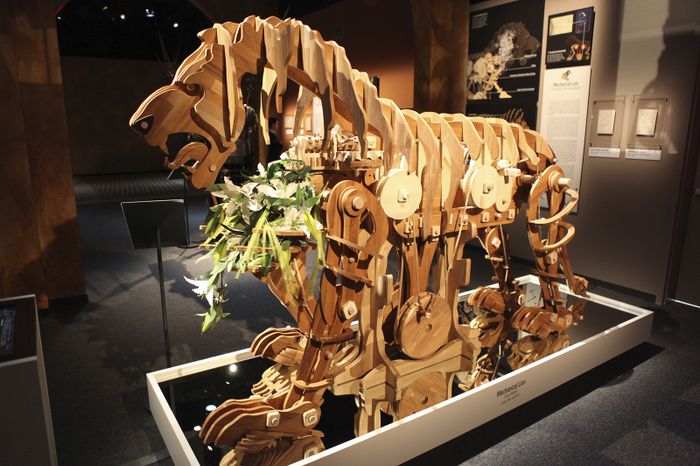 L’Institut Culturel Italien expose à présent dans ses salons le Lion mécanique de Leonardo da Vinci.