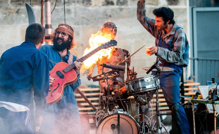 par la Cie Le Piston Errant