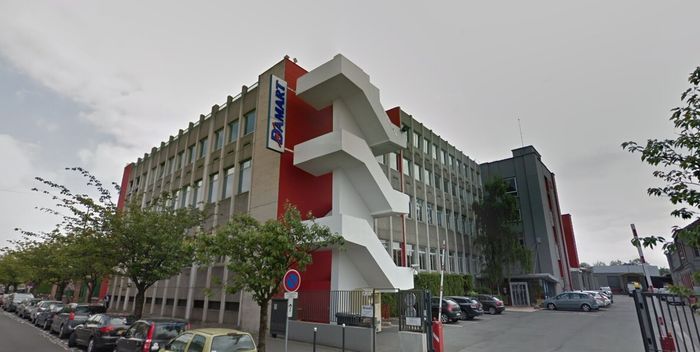 Partez à la découverte du quartier et son histoire.