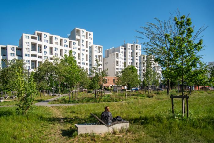 Samedi 19 septembre de 14h à 17h, la maison de quartier Jacques Brel fête le patrimoine avec des ateliers d'art plastique et une exposition de photos !