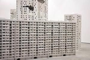 La Galerie Gourvennec Ogor, Marseille, présente « Un monde parfait », installation de Martine Feipel & Jean Bechameil.