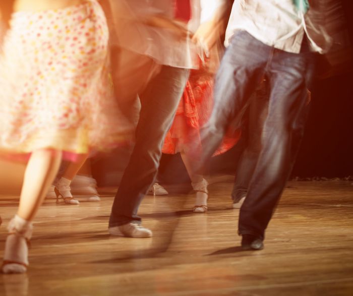 Les 10 et 11 octobre, l’association Le Fil de Soi propose un week-end de danse libre à l’école Pablo-Picasso, accessible à tous les niveaux.