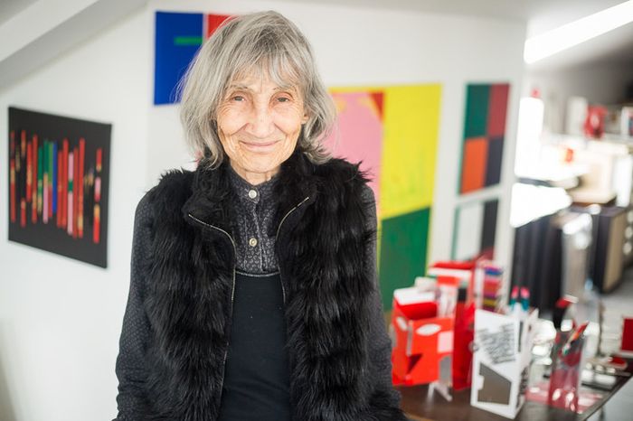 Květa Pacovská présentera ses œuvres illustrées. Les livres seront également exposés dans les vitrines de la Librairie du Centre Pompidou où Květa Pacovská signera le 28 mars 2018 ses livres.