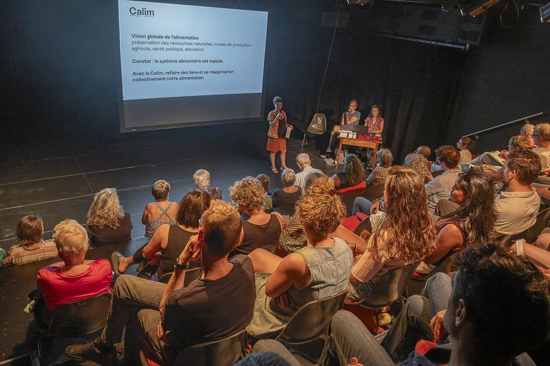 Séance mensuelle du comité citoyen de la Calim - Caisse genevoise de l'alimentation. Ouverte aussi aux curieu·ses ! Samedi 19 septembre, de 9h à 13h, suivi d'un déjeuner.